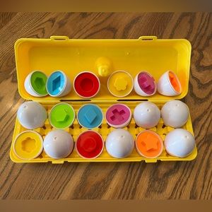 Egg shapes & colors toy/game
